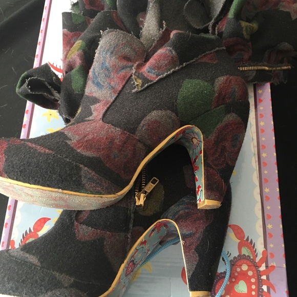 Irregular Choice Party Pants - Picture 4 of 7